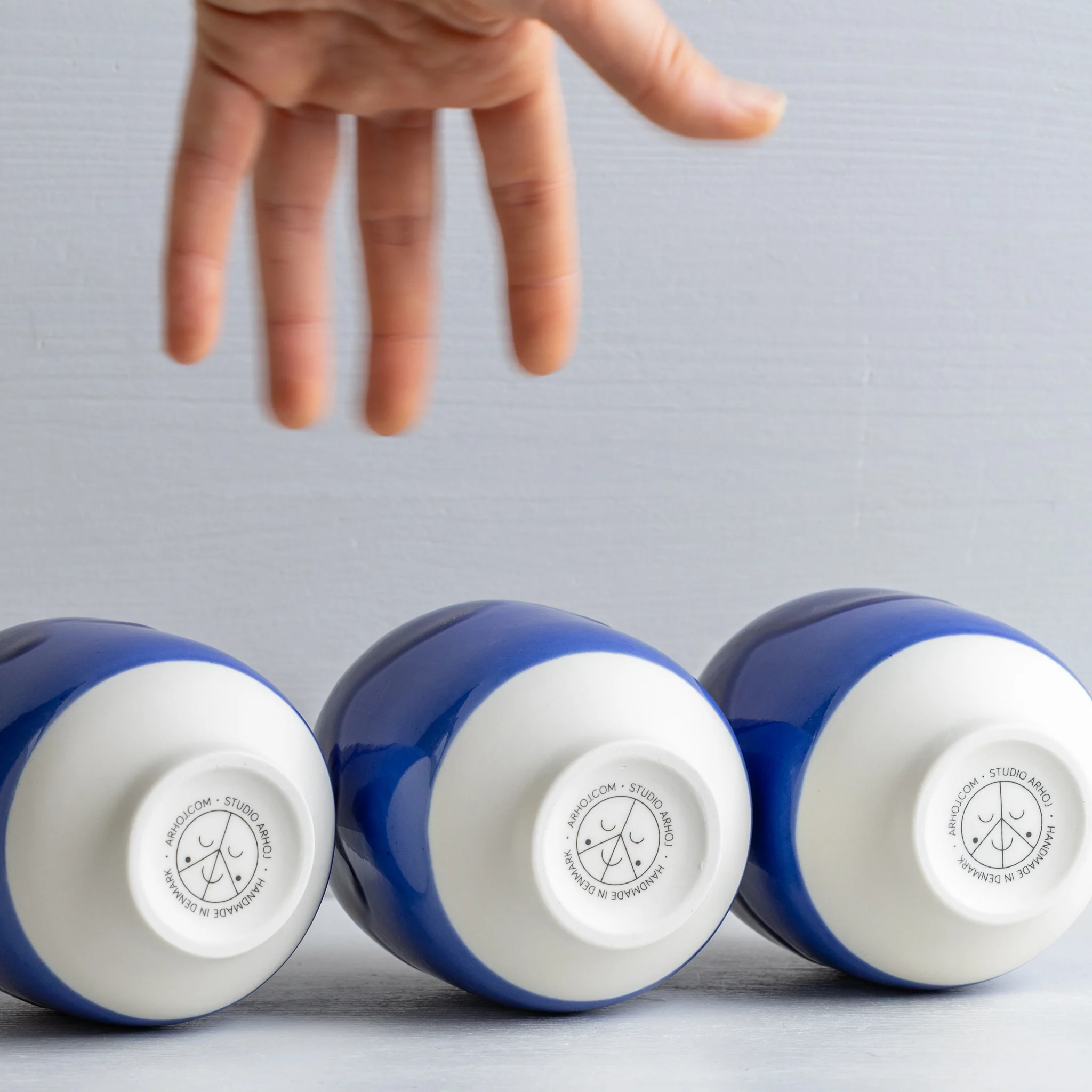 Hana Vase - Small - Image 4