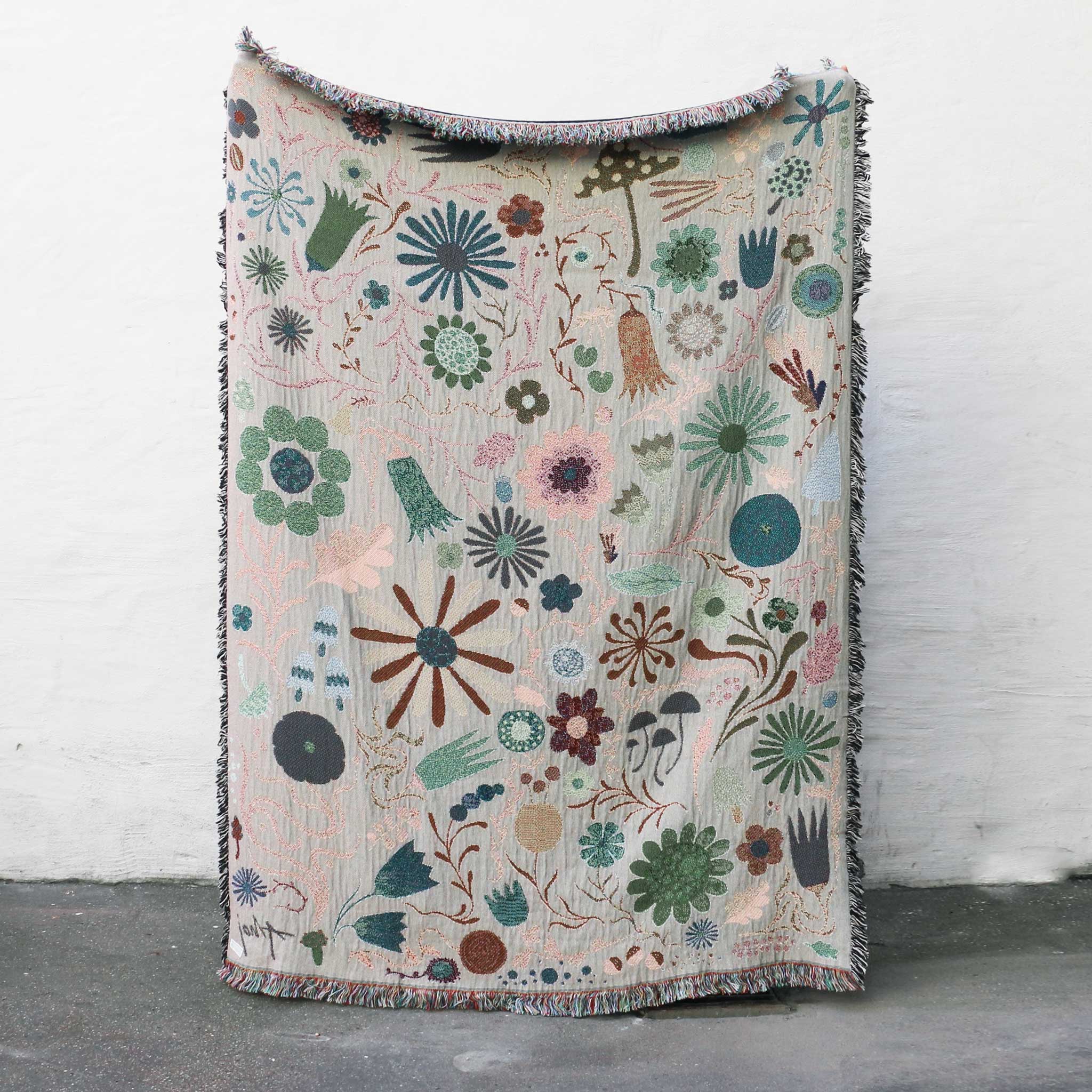 Throw Blanket - Image 3